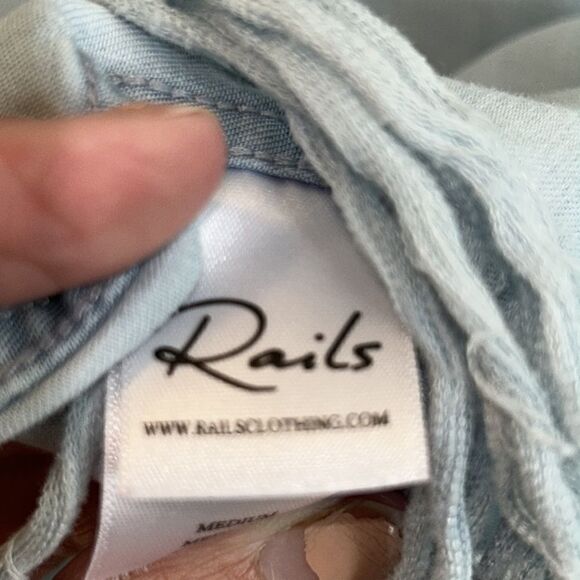 Western crop & 🤠🐴 fringe ‘denim’ shirt 👕 brunch to ride in your Pony! - Picture 10 of 17